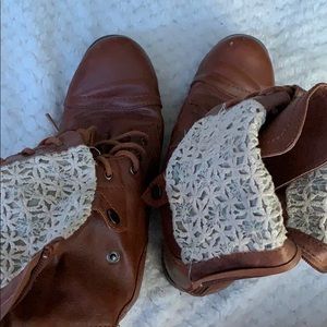 Brown boots